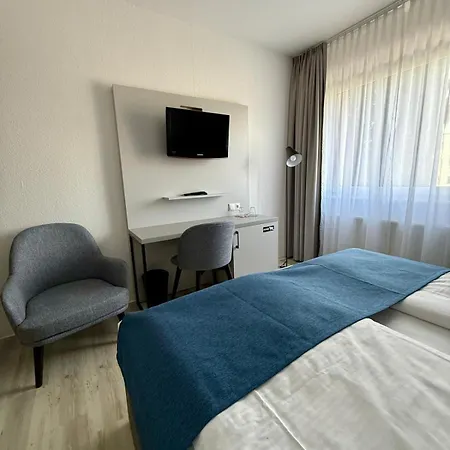 Mercure Am Gorzberg Hotel 4*